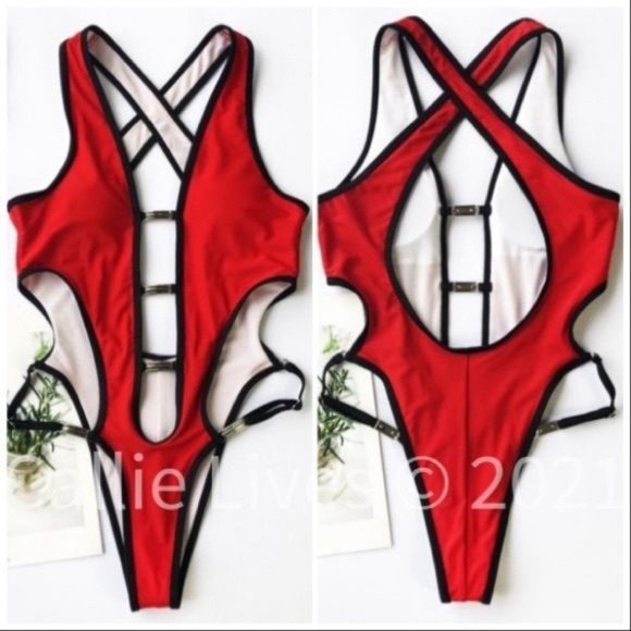 Xena Red Future: Metal Buckle Monokini Swimsuit LARGE - Picture 13 of 15